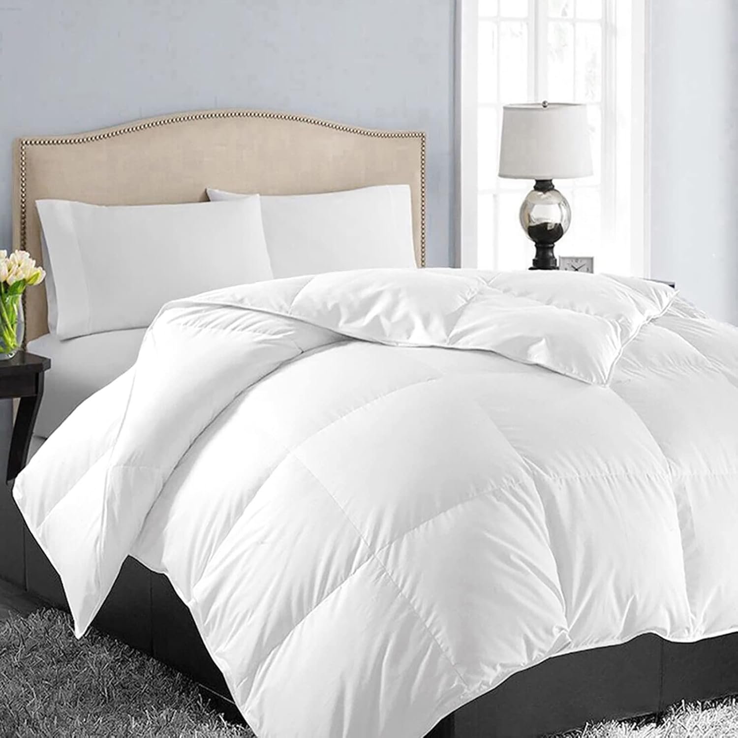 EASELAND Queen Size Down Alternative Comforter – Quilted Duvet Insert for All Seasons, Soft Lightweight with Corner Tabs, Summer Winter Warm Bedding, White 88×88 Inches