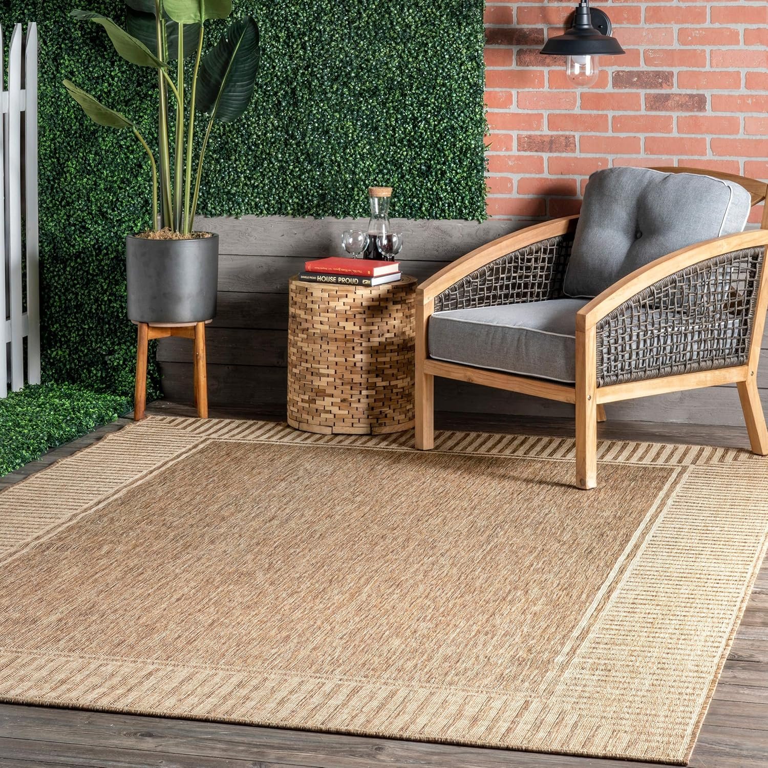 nuLOOM 5′ x 8′ Outdoor Area Rug, Casual Design With Striped Border, Stain Resistant, Highly Durable, For Patio, Balcony, Bedroom, Living Room, Dining Room, Bathroom, Light Brown